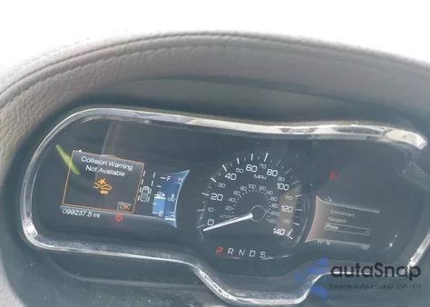 2019 Lincoln Mkt Reserve z USA, uszkodzony, nr VIN 2LMHJ5AT0KBL03660